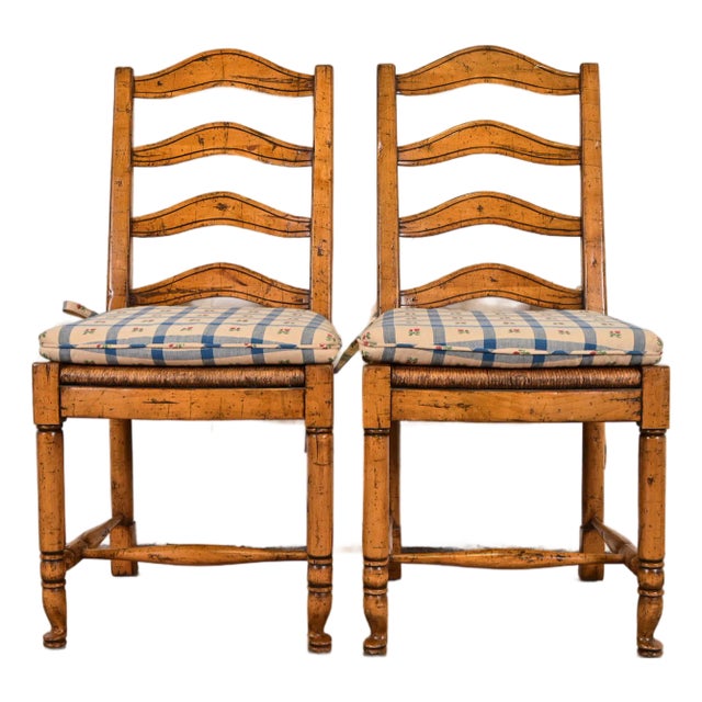 Guy Chaddock English Country Rustic Carved Maple Ladder Back Side Chairs or Dining Chairs, Pair For Sale
