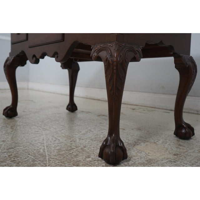 Kittinger Colonial Williamsburg Mahogany Chippendale Lowboy For Sale - Image 11 of 18