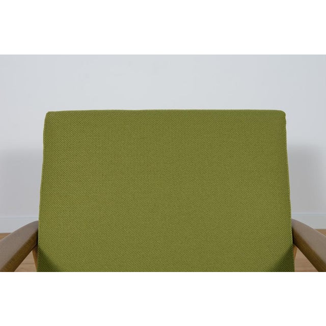 Set of Model 300-139 Armchairs from Swarzędz Factory, 1960s For Sale - Image 17 of 18