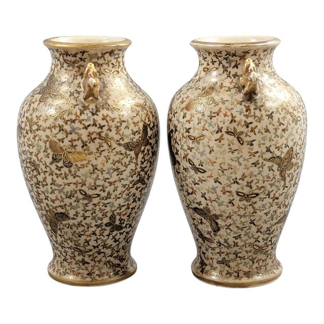 Japanese Satsuma Thousand Butterflies Vases by Kinzan, Set of 2 For Sale - Image 4 of 14