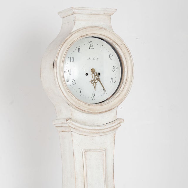 Early 19th Century White Swedish Mora Grandfather Clock For Sale - Image 4 of 11
