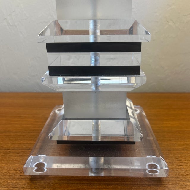 Karl Springer 1970s Karl Springer Stacked Lucite Table Lamp For Sale - Image 4 of 10