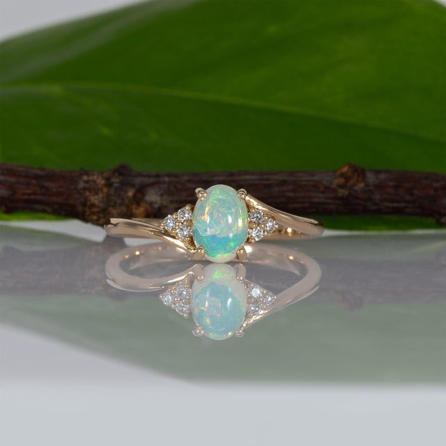 Ethiopian Opal Cabochon Ring With Diamond Accents: Solid 14k Gold, Size 6.75 For Sale In Columbus - Image 6 of 10