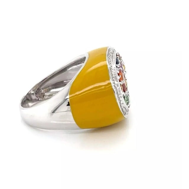 Contemporary Late 20th Century Multicolor Sapphire & Yellow Enamel 14k White Gold Oval Top Ring, Size 6.5 For Sale - Image 3 of 6