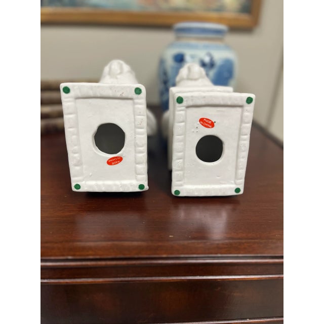 Pair of Mid Century Blanc De Chine, White Foo Dogs / Lions - Chinoiserie Decor For Sale In New Orleans - Image 6 of 7