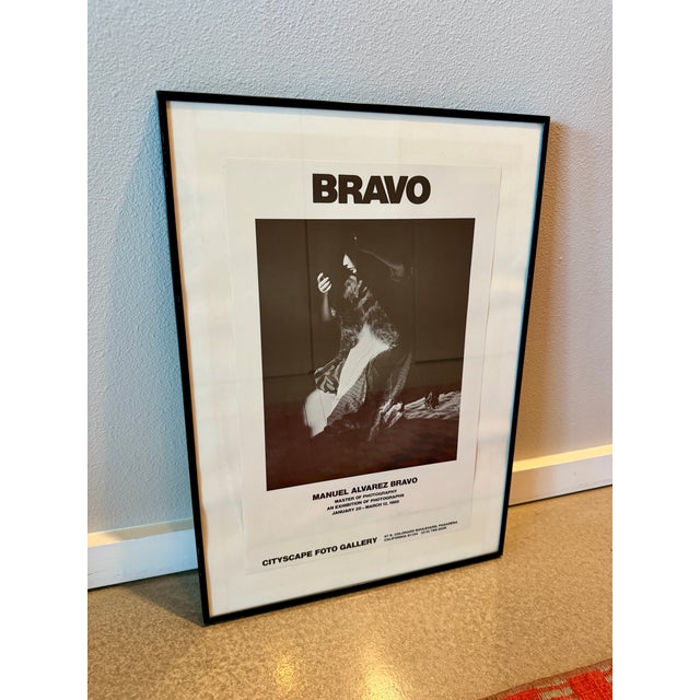 Contemporary Vintage 1980 Manuel Alvarez Bravo Hand Signed Photography Exhibition Poster Cityscape For Sale - Image 3 of 12