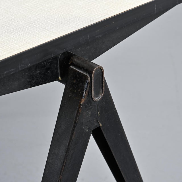 Metal Pyramid Desk by Wim Rietveld for Ahrend de Cirkel, 1960 For Sale - Image 7 of 15