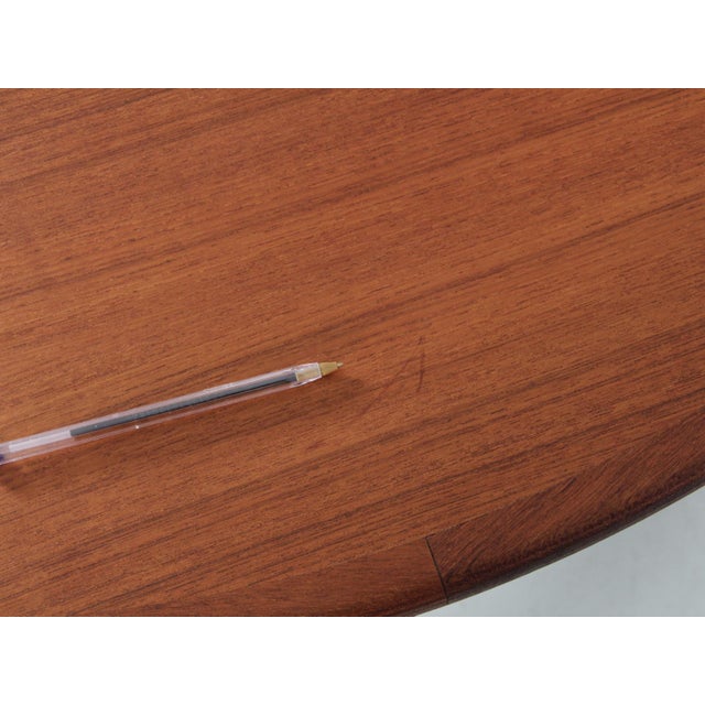 Brown Scandinavian Extendable Teak Dining Table, 1960s For Sale - Image 8 of 9