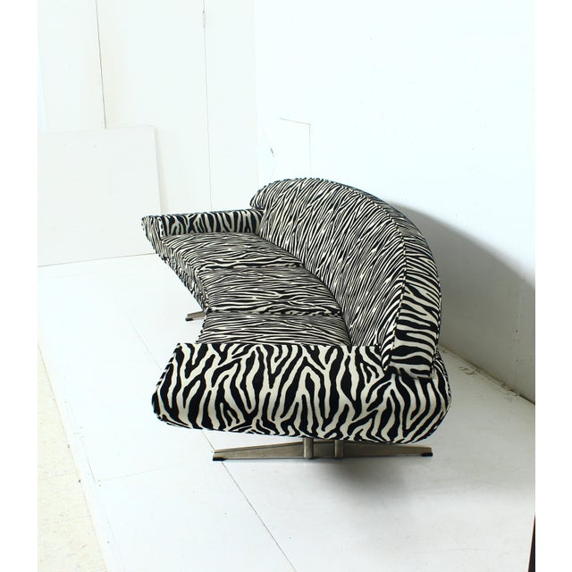 Curved Capri Three-Seat Sofa with Zebra Upholstery from Johannes Andersen, 1965 For Sale - Image 4 of 15