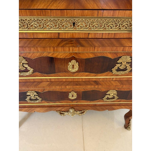 French Victorian Marble Top Commode with Drawers, 1850s For Sale - Image 9 of 17