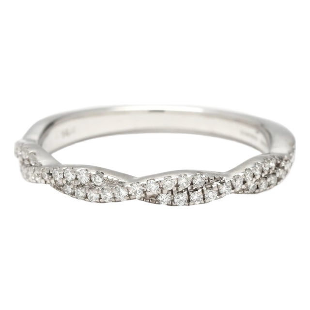 Diamond Direct Twisted .20ctw Diamond Band Ring, 14k White Gold, Ring Size 5.25 For Sale