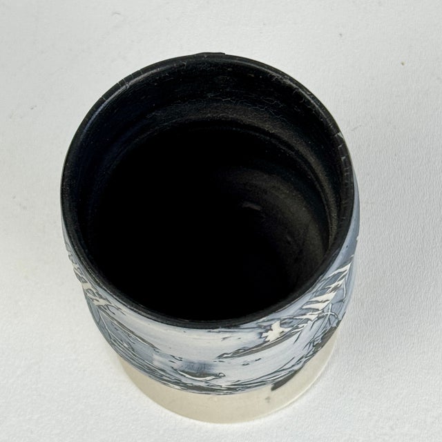 Black Vintage Ceramic Vase With Curvature Design With Faces Illustration From Santa Fe Artist For Sale - Image 8 of 10