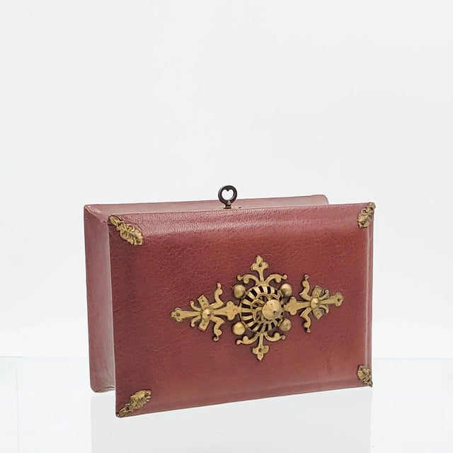 Wood Circa 1830 Leather and Gilt Tea Caddy, England For Sale - Image 7 of 10