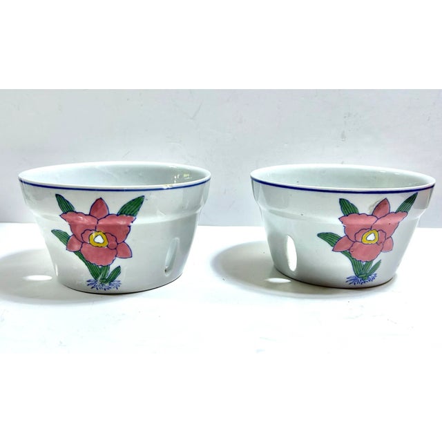 Ceramic Pair of 1980s Porcelain Ventilated Orchid Cachepots With Floral Motif For Sale - Image 7 of 12