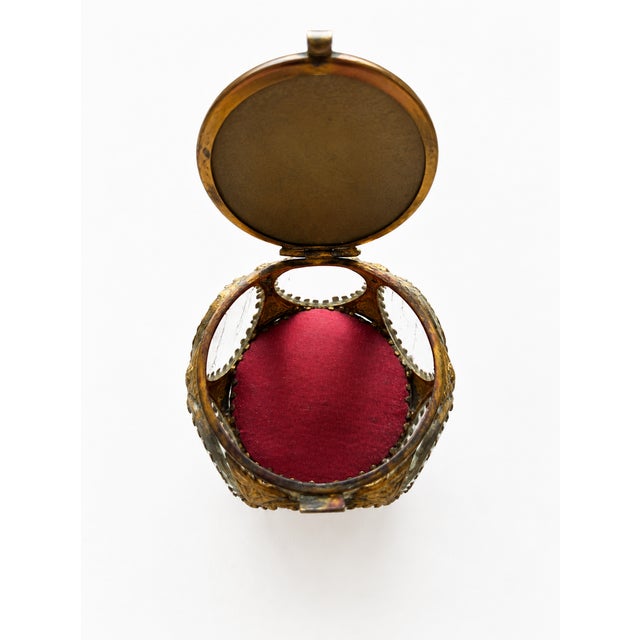 Antique Belle Époque French Brass and Bevelled Glass Jewelry Box, 1890s For Sale - Image 6 of 8