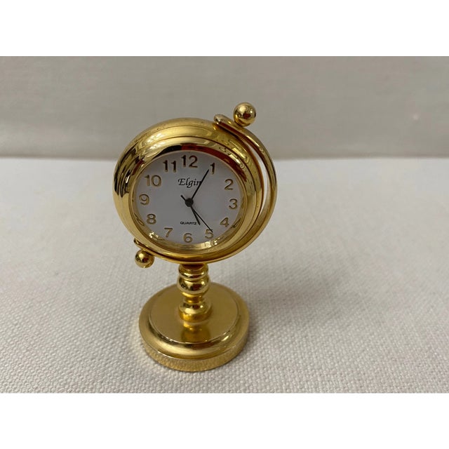 1990s Vintage MCM "Elgin" Gold Tone Globe Mini Clock For Sale - Image 5 of 5