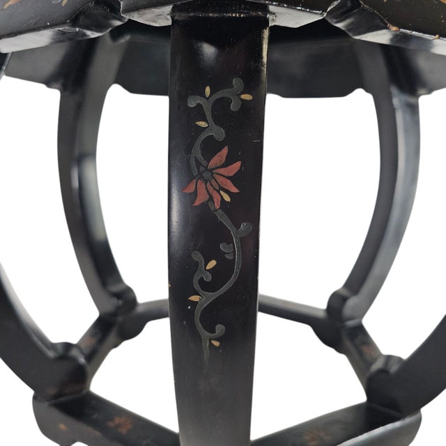 Mid-Century Chinese Lacquered Hexagon Side Table – 18” Floral Inlay Accent For Sale - Image 9 of 11