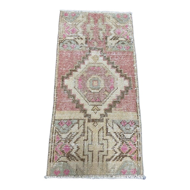 Turkish Yastik Rug 1'4" x 2'9" For Sale