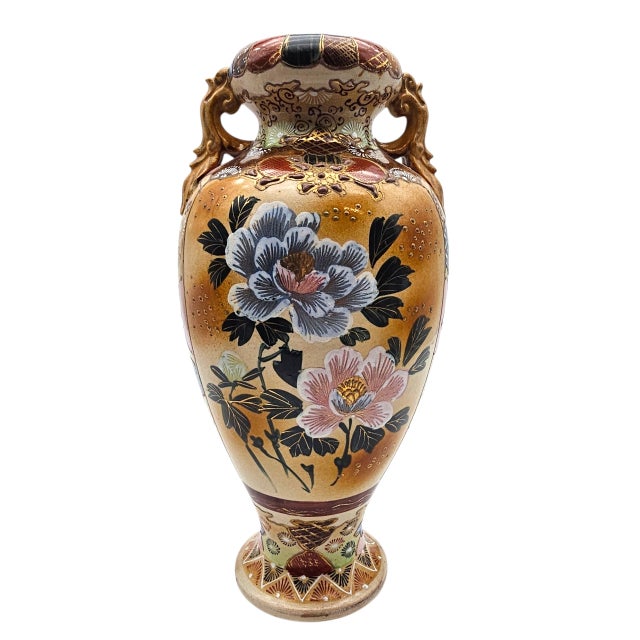 Japanese Japanese Satsuma-Style Hand-Painted Vase, Taishō–Early Shōwa For Sale - Image 3 of 12