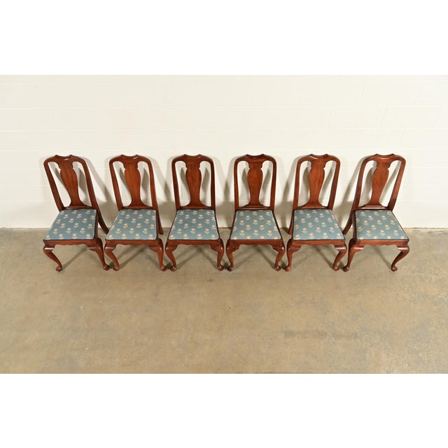 Late 20th Century Henkel Harris Queen Anne Solid Cherry Wood Dining Chairs, Set of Six For Sale - Image 5 of 13