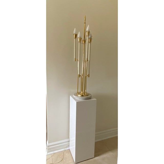 Mid-Century Modern Vintage Tommi Parzinger Style Brass Plated Lamp With Marble Base For Sale - Image 3 of 12