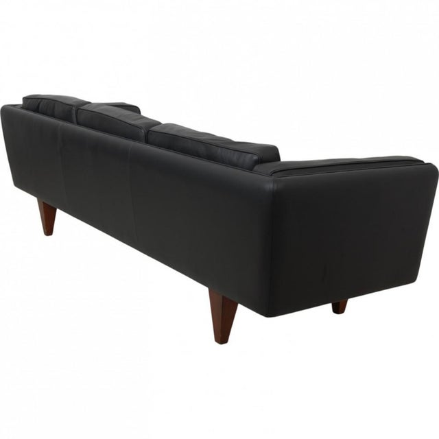 Three-Seater V.11 Sofa in Black Leather by Illum Wikkelsø, 1970s For Sale - Image 4 of 18
