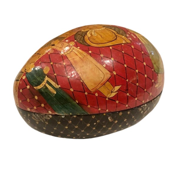 Indian 1920s Antique Papier Mâché Egg Box For Sale - Image 3 of 6