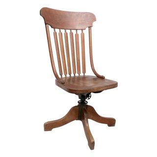 Late 19th Century Victorian Oak Swivel Desk Chair For Sale