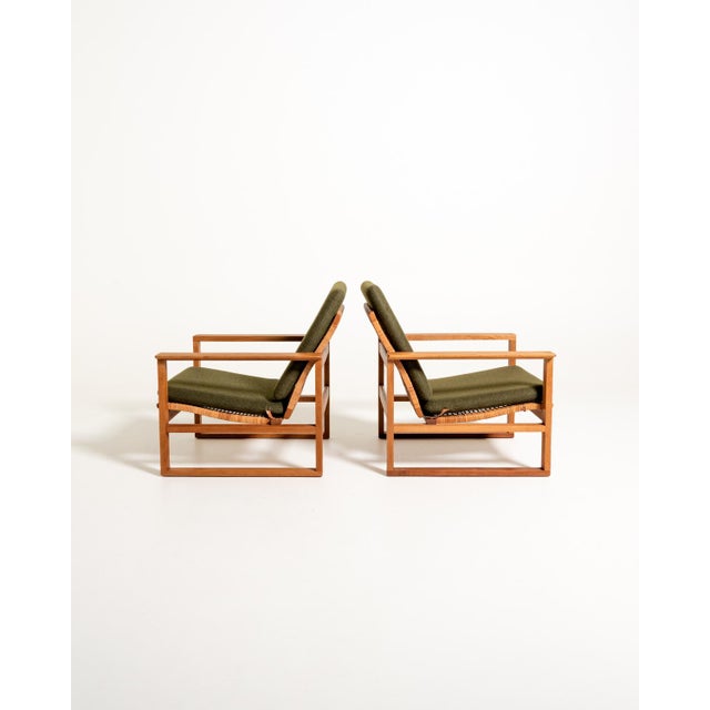 Medestolen Lounge Chairs by Børge Mogensen for Fredericia, 1956, Set of 2 For Sale - Image 3 of 15