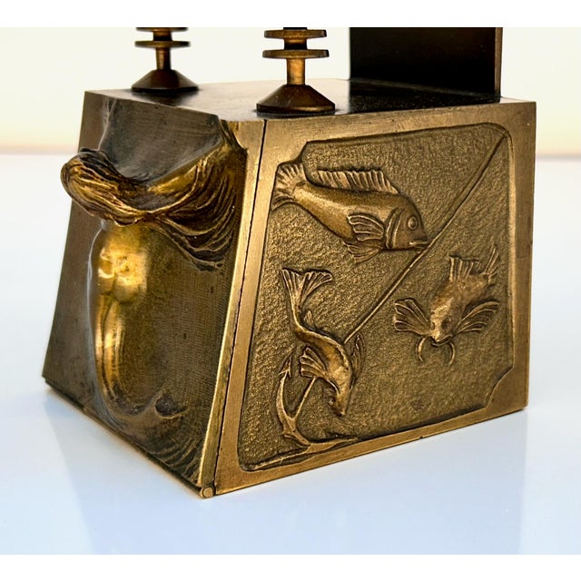 Art Deco Bronze Mantle Clock with Pendulum and Original Winding Key, 1920s For Sale - Image 16 of 17