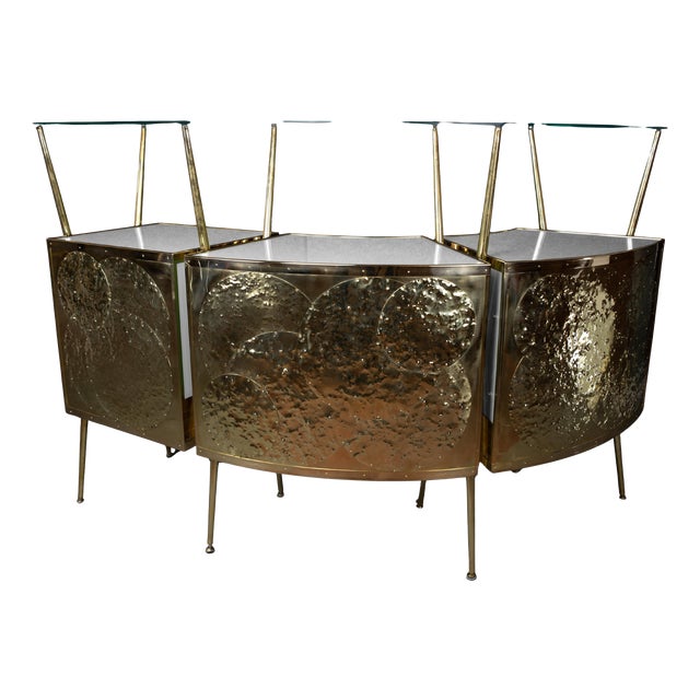 Italian Curved Cocktail Bar in White Murano Glass and Brass from Justfurnituress SRL For Sale