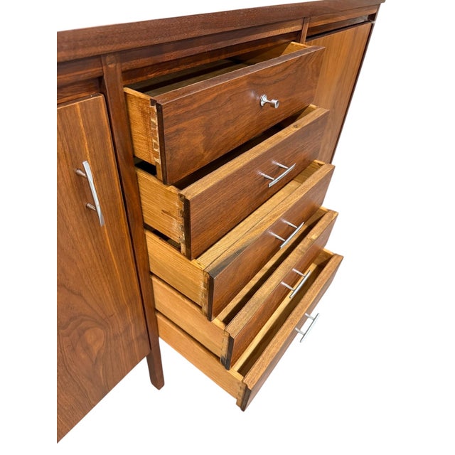 Mid-Century Modern Paul McCobb for Lane “Delineator” Walnut & Rosewood Sideboard For Sale - Image 10 of 12