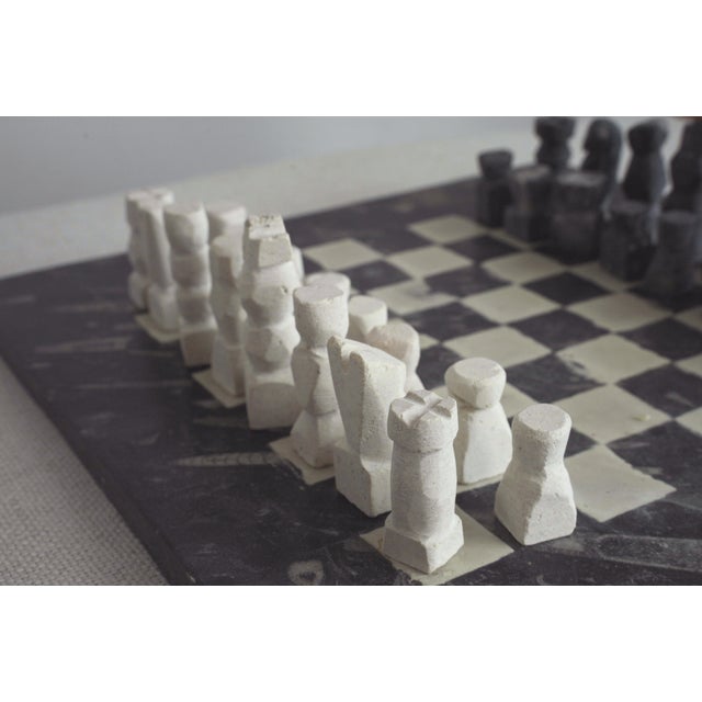 Mid-Century Brutalist Marble Chess Board Set with Black and White Orthoceras Fossil Slab and Stone Pieces, 1950s, Set of 33 For Sale - Image 13 of 16