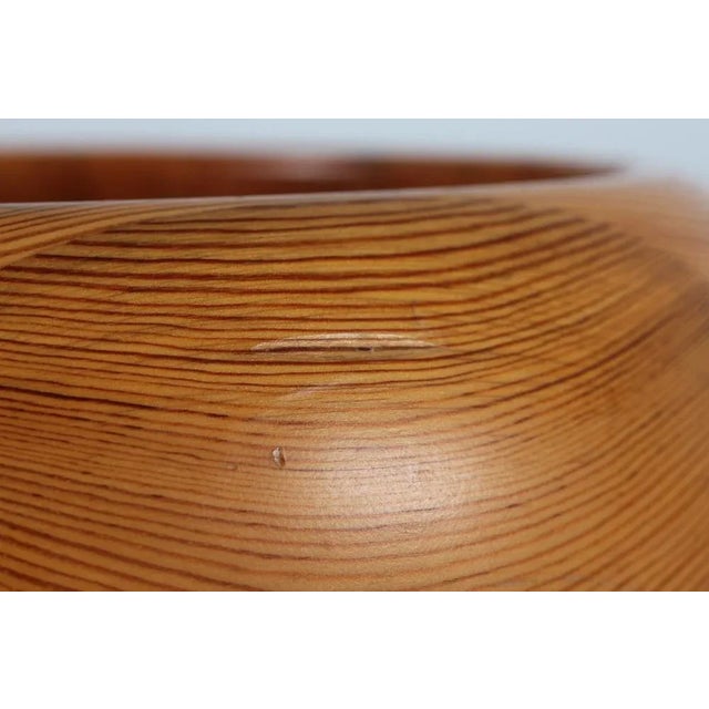 Wood Large Swedish Bowl in Pine by Stig Johnsson, 1970s For Sale - Image 7 of 12