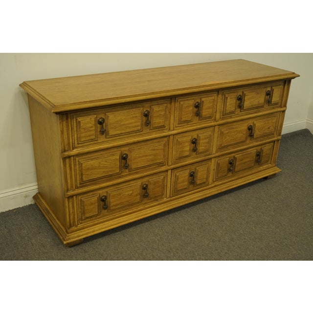 Thomasville Furniture Casa Linda Collection Mediterranean Style Dresser