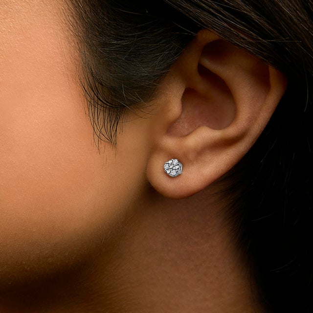 Early 21st Century .925 Sterling Silver 1/10 cttw Prong Set Round-Cut Trio Diamond Stud Earrings (I-J Color, I3 Clarity) For Sale - Image 5 of 6