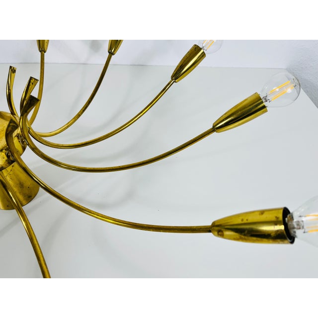 Brass 12-Arm Sputnik Chandelier Arredoluce Attributed, 1950s For Sale - Image 12 of 13