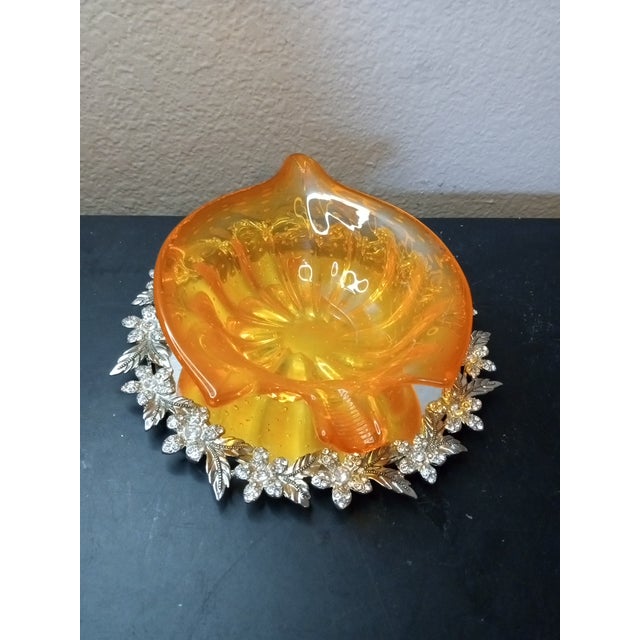 Gorgeous MCM Murano Italy Bullicante Orange Glass Leaf Ashtray For Sale - Image 4 of 6