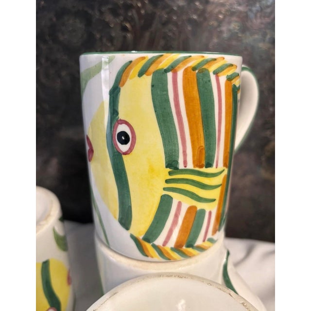Palmer Smith Vintage Palmer Smith Italian Pesca Hand Painted Fish Coffee Cup Mugs, Set of 4 For Sale - Image 4 of 9