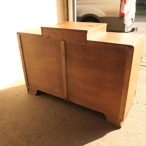Art Deco Cloud Cocktail Cabinet For Sale - Image 12 of 17
