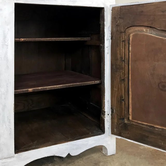 18th Century Country French Provincial Painted Buffet For Sale In Dallas - Image 6 of 12