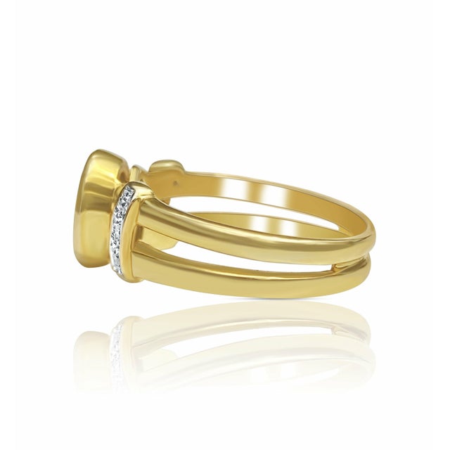Art Deco 14k Solid Gold Split Shank Oval Cut Blue Sapphire Ring For Sale - Image 3 of 4