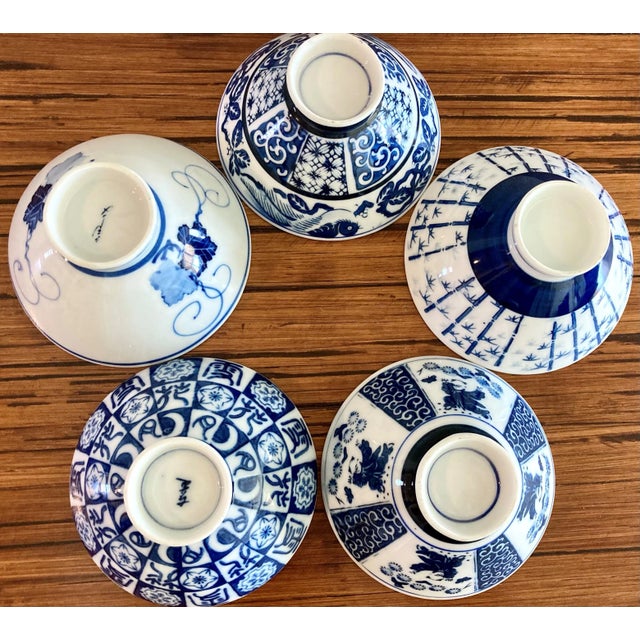 Circa 1970 Footed Sometsuke -染付 (Blue & White) Japanese Bowls – Set of 5 For Sale - Image 10 of 13
