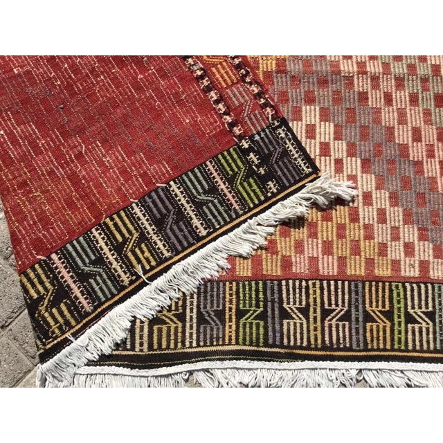 Vintage Turkish Kilim Rug - 71" X 118" For Sale - Image 9 of 10