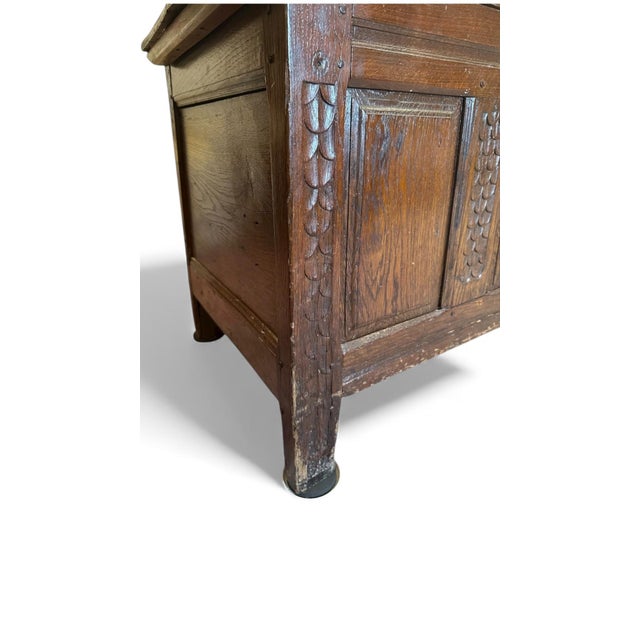 English Renaissance 17th Century Solid Oak Chest Trunk For Sale - Image 11 of 17