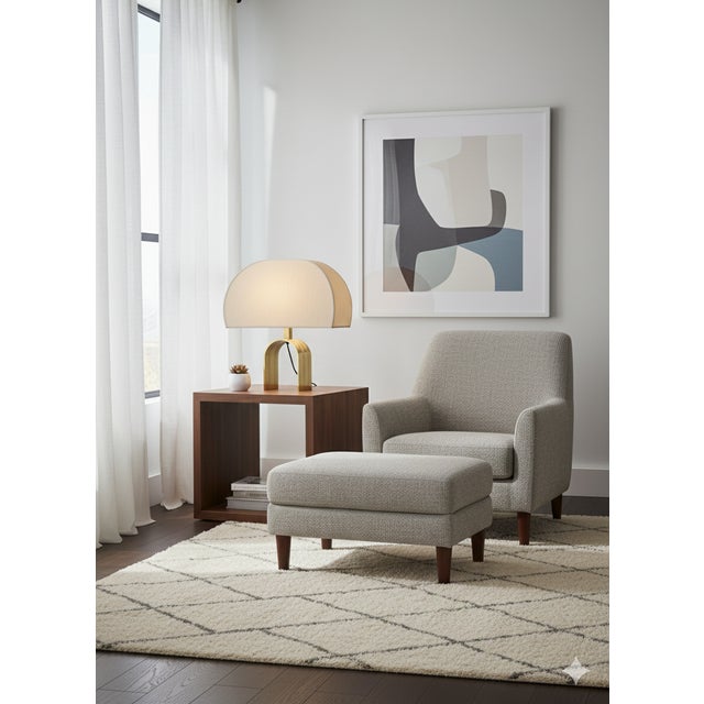 Table Lamp, Italy, 1970s, in Flawless conditions. Designed 1970 to 1979 European Plug (up to 250V).The wiring of this item...