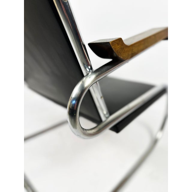 Wood Vintage Bauhaus Cantilever Armchairs in Tubular Steel, 1930s, Set of 2 For Sale - Image 7 of 14