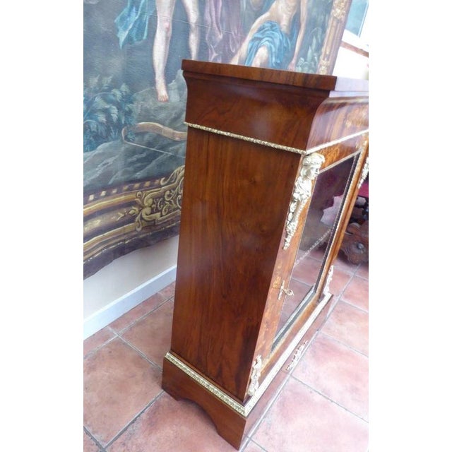 Brown Antique Mid-19th Century Walnut Pier Cabinet from Gillows, 1852 For Sale - Image 8 of 18