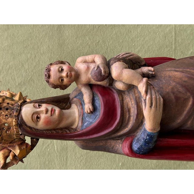 Wood Virgin and Child in Polychrome Wood For Sale - Image 7 of 12