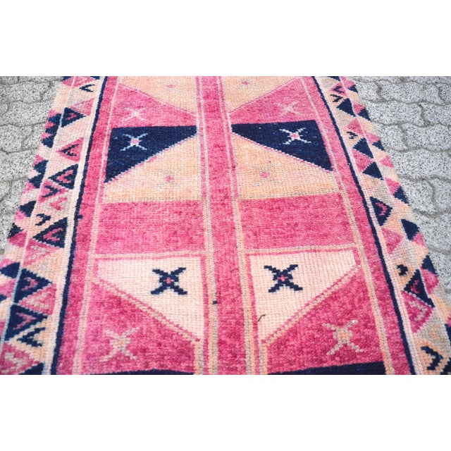 Pink 1960s Vintage Turkish Handmade Runner For Sale - Image 8 of 11